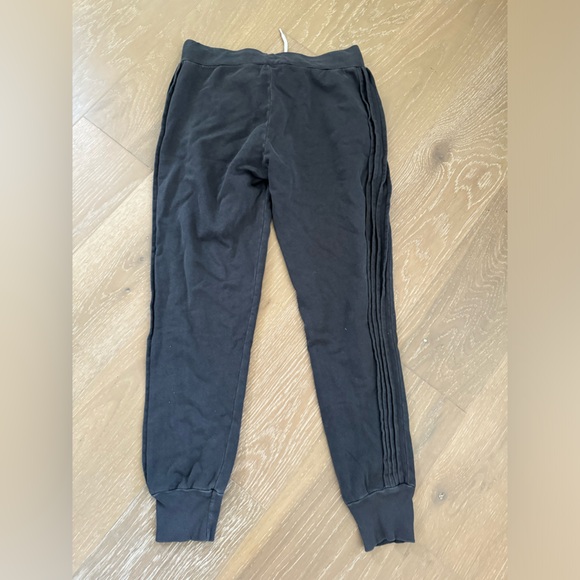 Monrow Small Grey Joggers. 🖤⚡️ - Picture 2 of 4